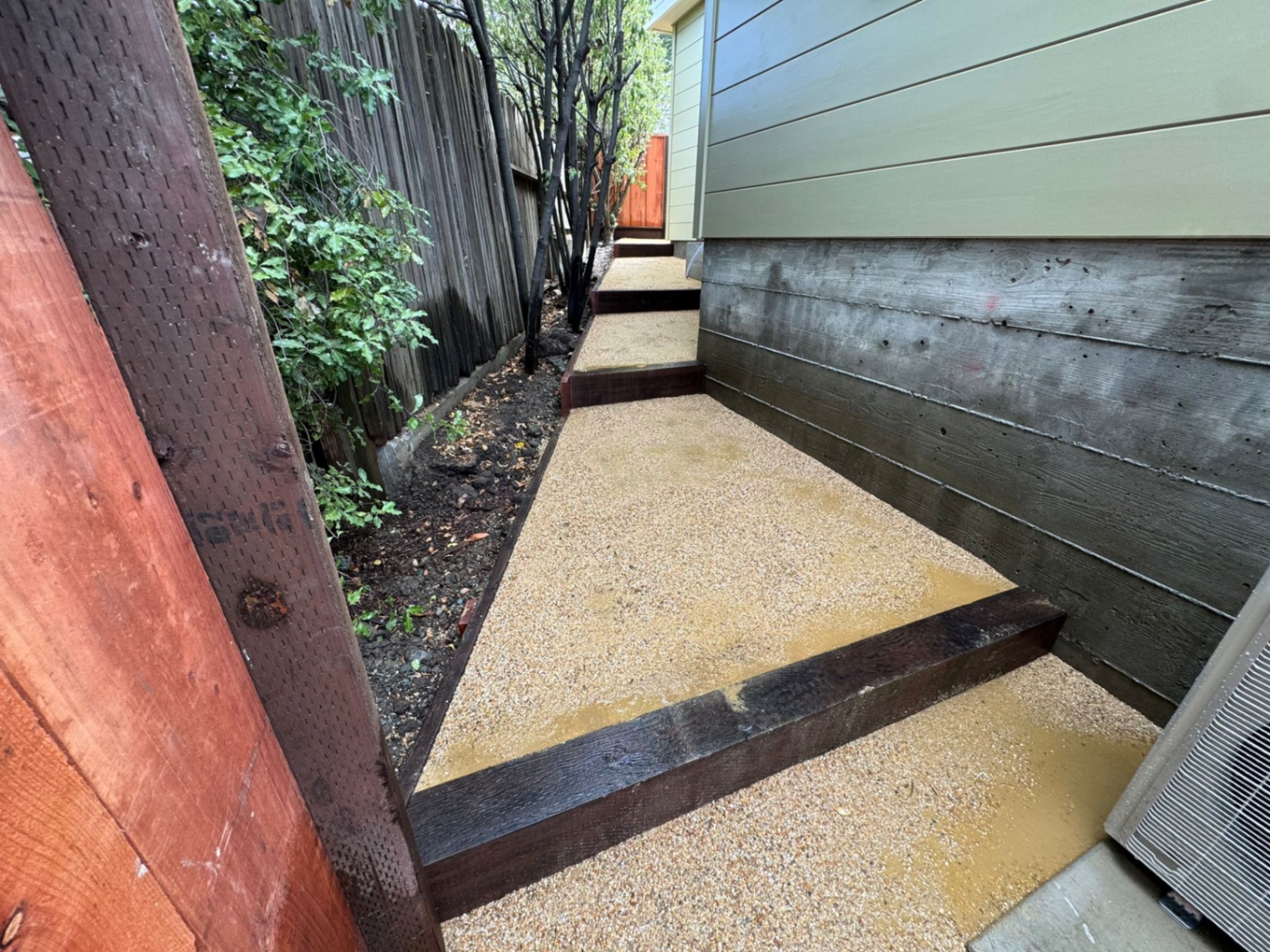 Side-yard walkway